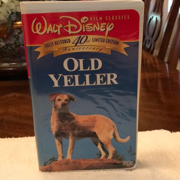 Walt Disney Film Classics VHS - Picture 1 of 3